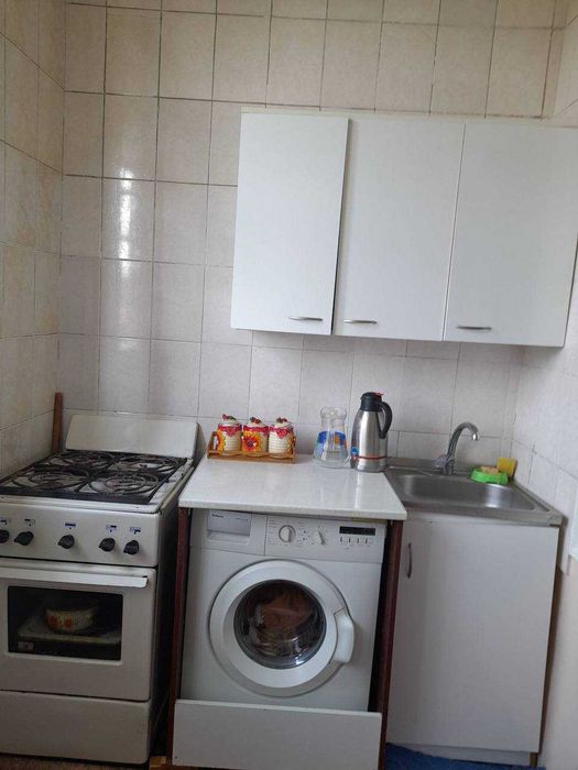 Qora-qamish mavzesida 2 xonali uy sotuvda