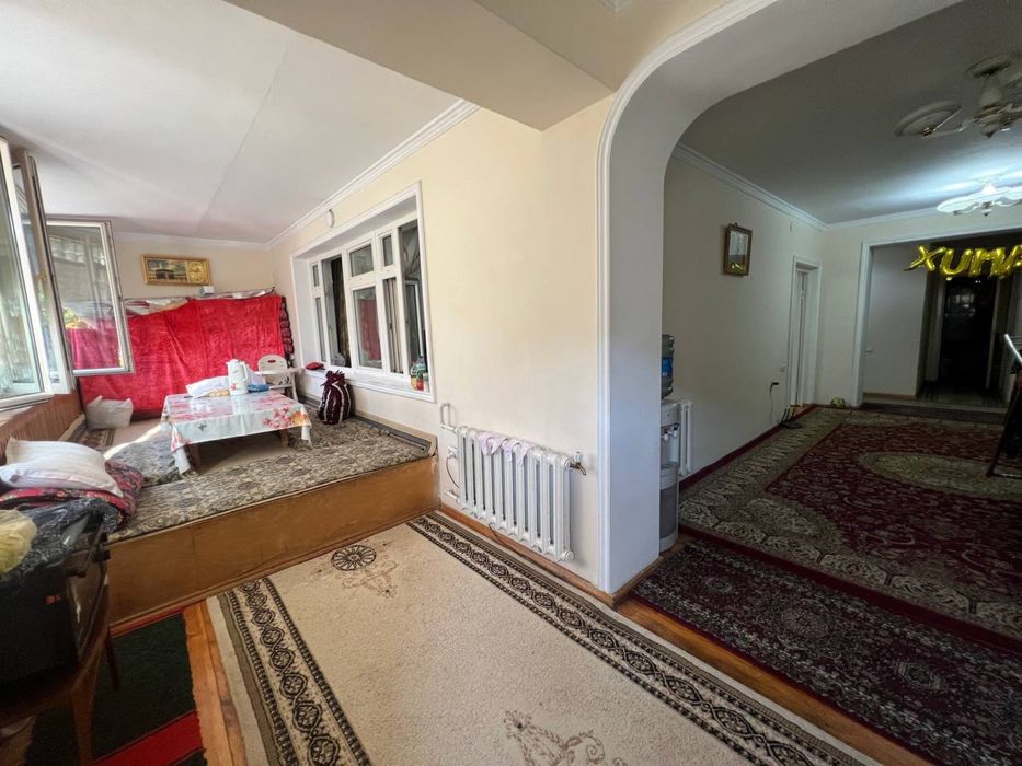 Olmazor tumani Muxbir kocha 4-xonali uy sotiladi 134 m.kv