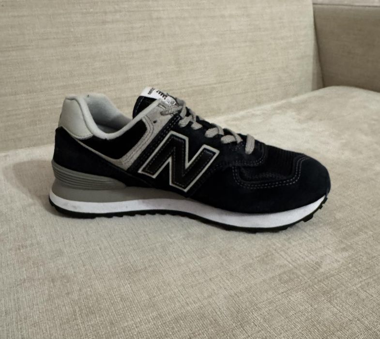 Дамски маратонки New Balance 574