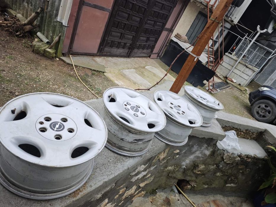 Алуминиеви джанти 15 Opel:Zafira,Omega,Vectra.5x110, 7J, ET33,15цола