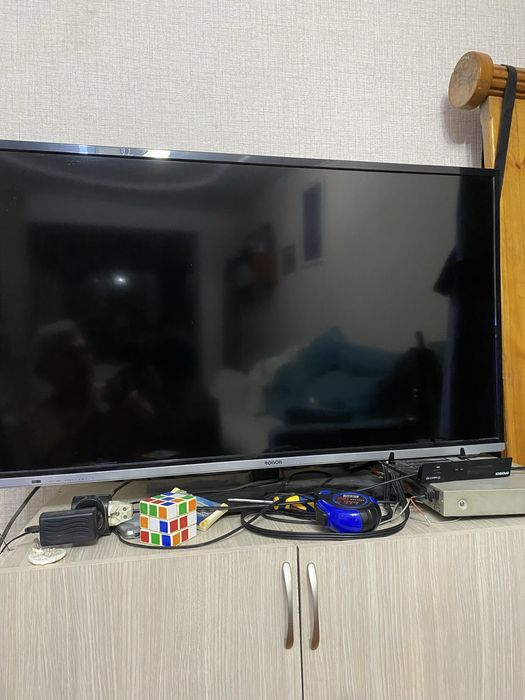 Телевизор LCD Roison 43