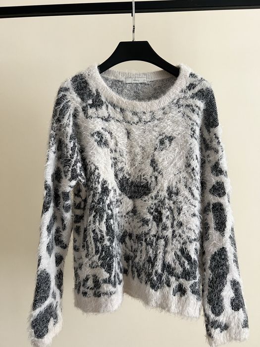 Джемпер пушистый