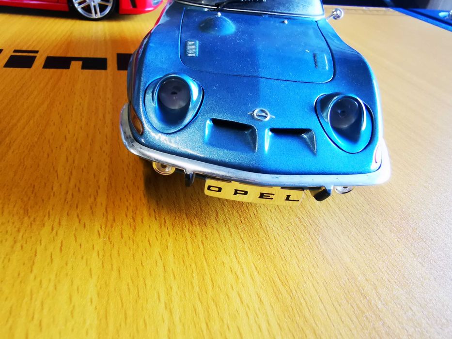 Метални колички 1:18 модели