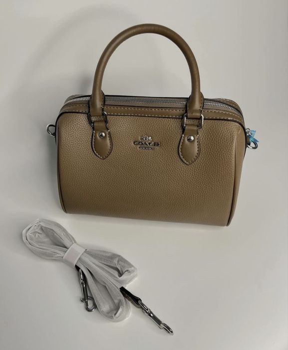 Сумки женские, разные модели