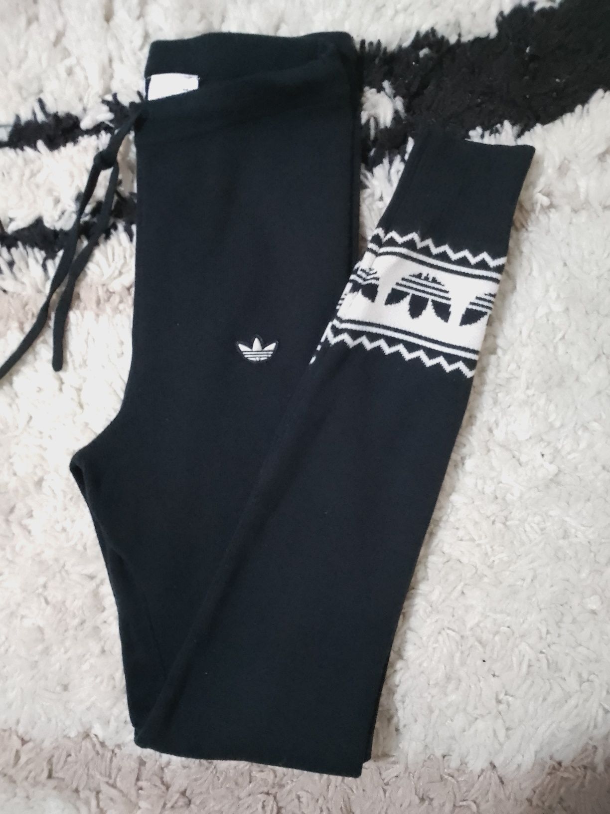 Trening femei Adidas Originals lână