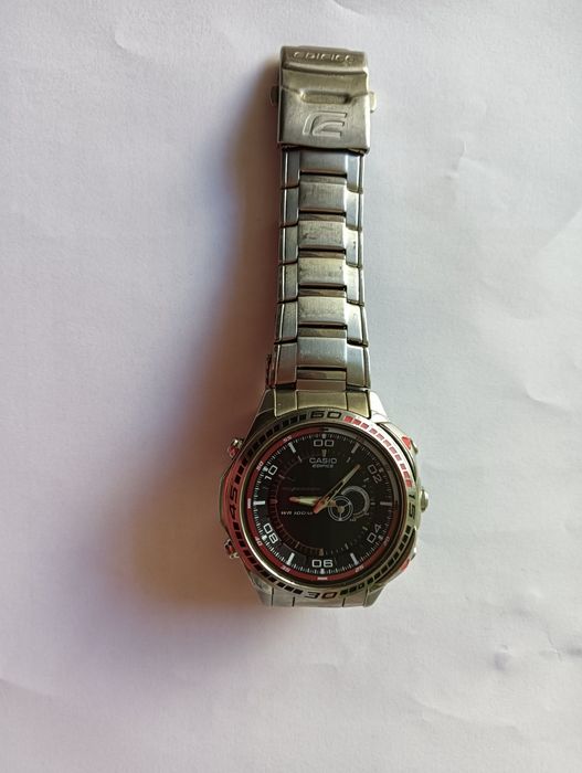Vând ceas de mână Casio Edifice