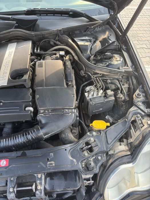 Mercedes C Class 180 Kompressor cu instalatie GPL