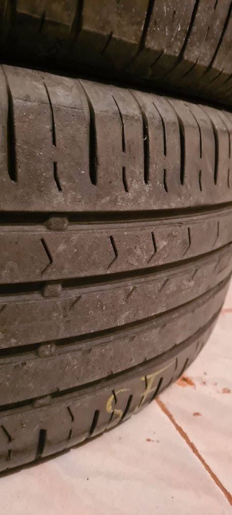 Anvelope ContiPremium Contact 5 215/55/R17