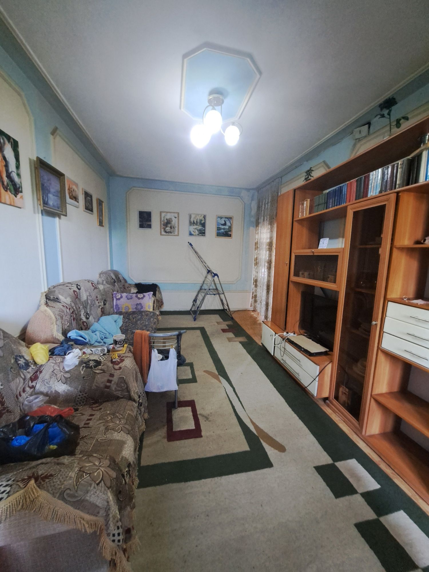 Продаётся двухкомнатная квартира