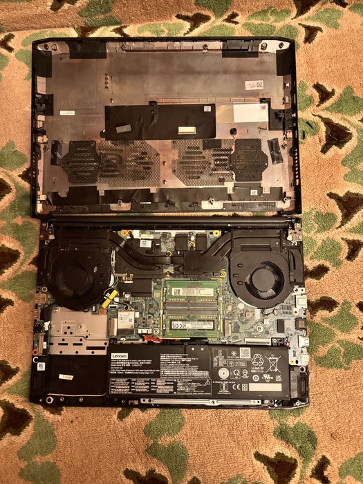 *PENTRU PIESE* Lenovo Ideapad Gaming 3