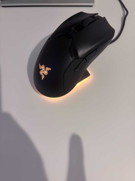 Mouse Gaming wireless Razer Viper Ultimate cu Dock, 74g,Chroma RGB