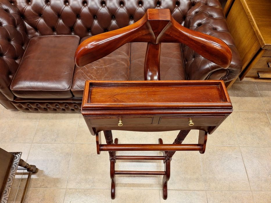 Антична закачалка от края на 18 век