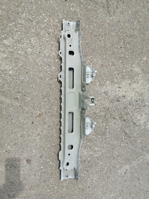 Spoiler inferior Traversa Grila Toyota BZ4X