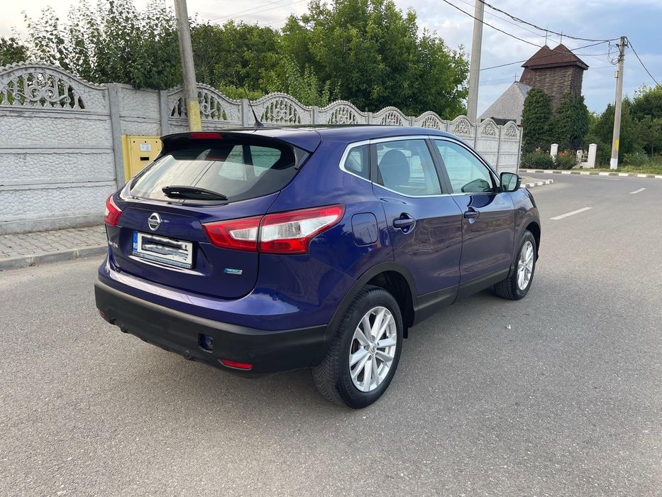 Nissan Qashqai 2015/1,5diesel/ km 153000