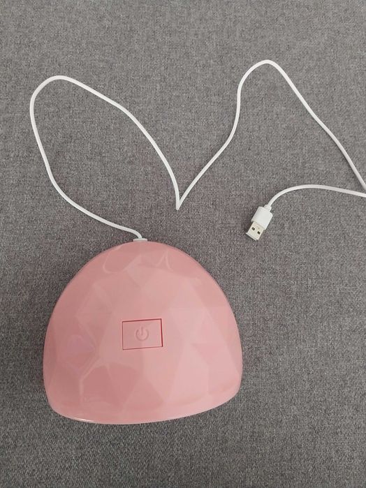 UV лампа за гел лак