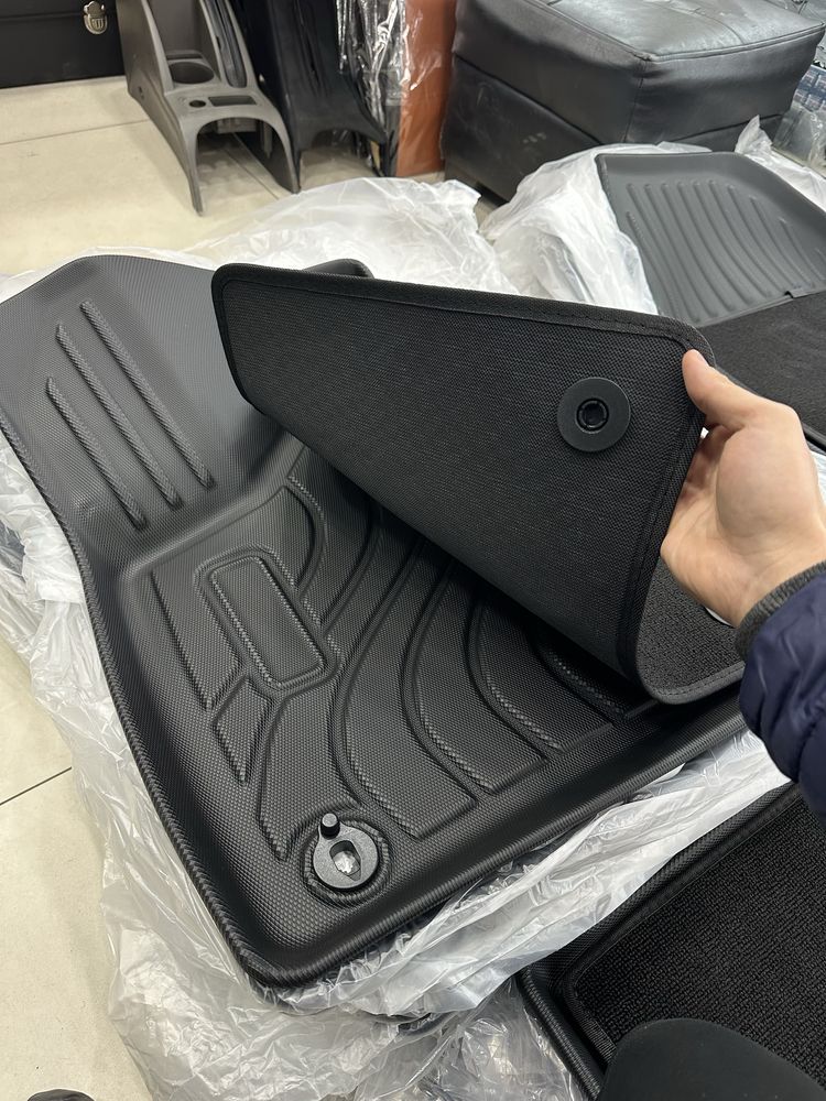 полик для “LEAPMOTOR C16”