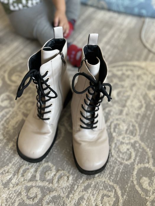 Зимний етик сатылат