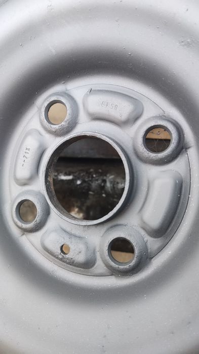 метални джанти 15цола, 4х100мм, ЕТ50, центр. отвор 54,1мм
джанти за Ma