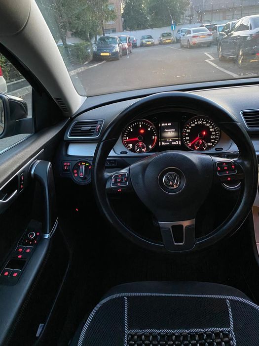 Volkswagen PASSAT B7 2.0TDI