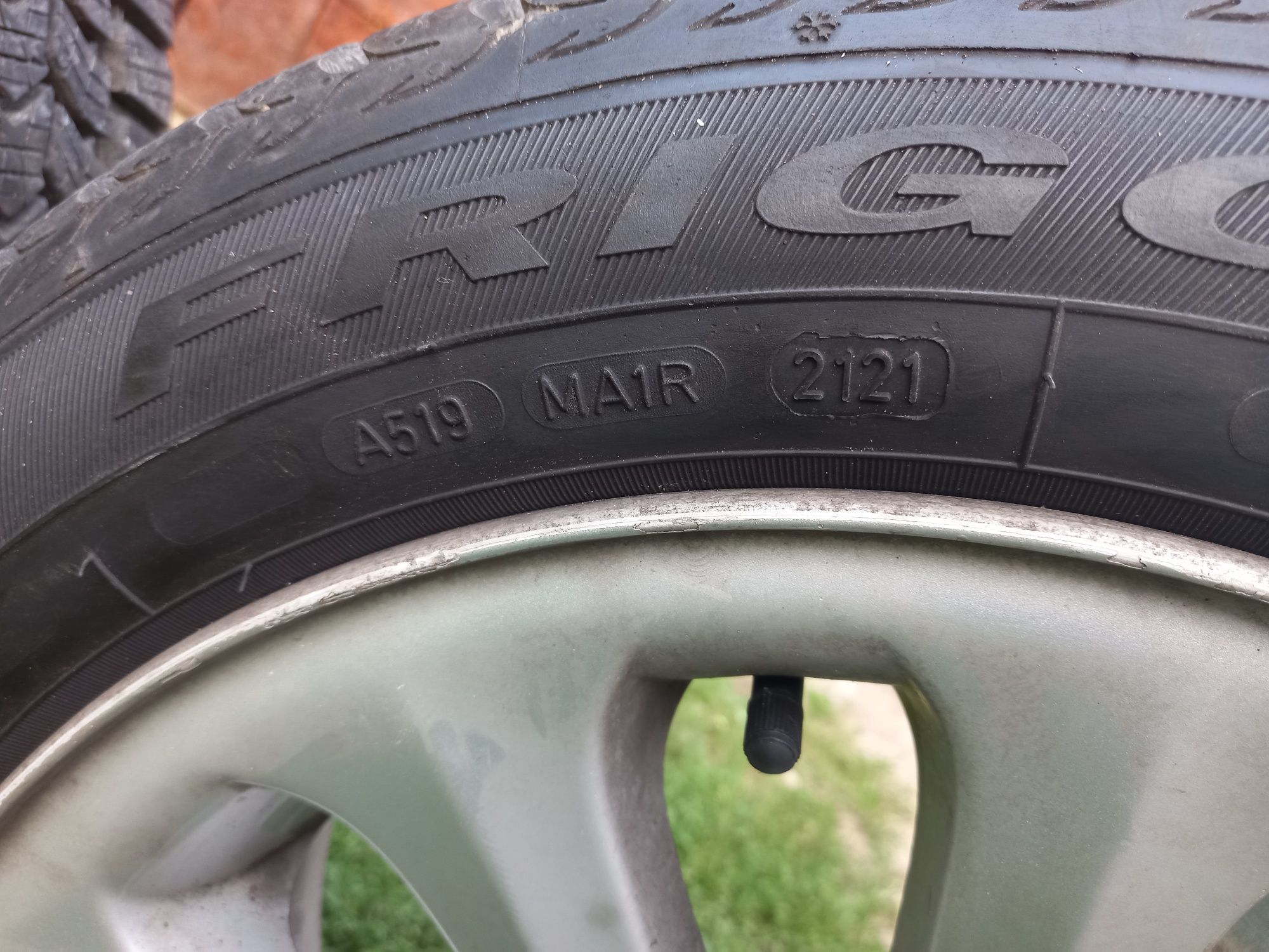 Roti BMW  r16 seria 1 originale cauciuguri noi de iarna