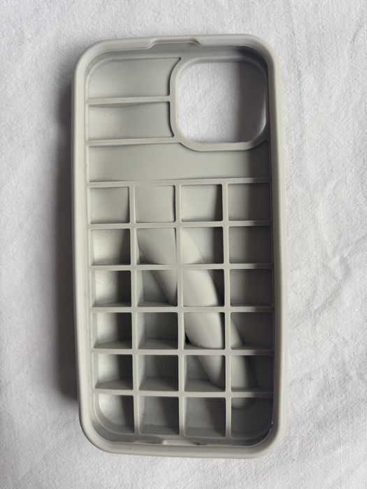 Сив кейс Rhode за Iphone 15