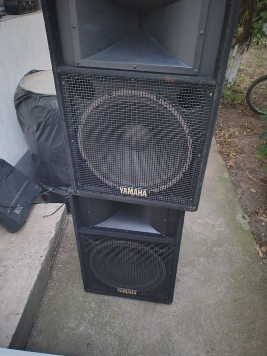 Boxe yamaha s 12 e s115v  sv15