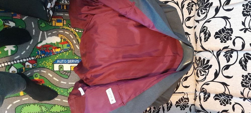 Vand sacou original barbatesc facut pt Qatar Airways