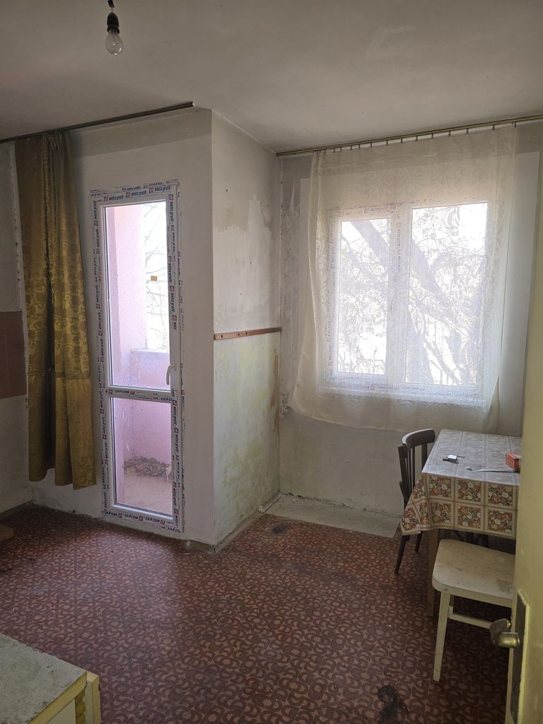 Продава се Четиристаен апартамент в Сандански - 89 кв.м за 787 €/кв.м - Снимка #9