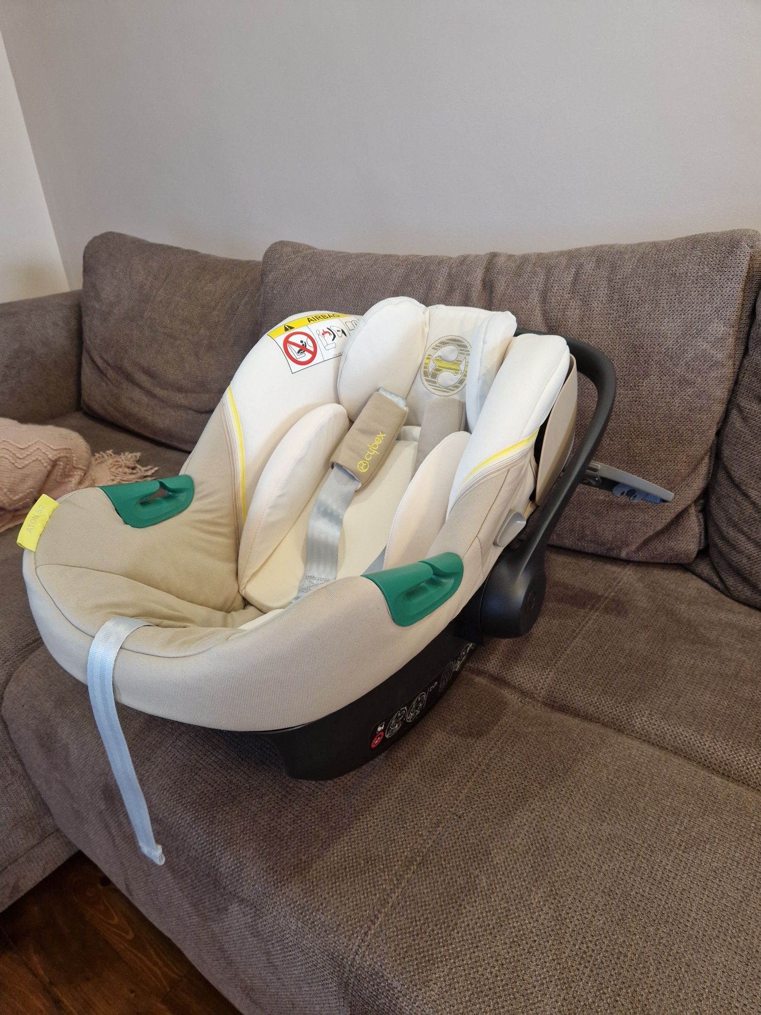 Детско кошче за новородено Cybex Aton S2 i-Size