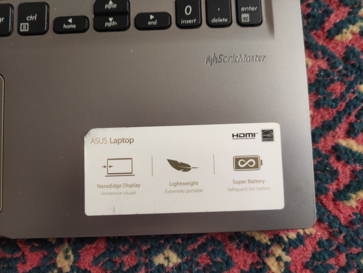 Ноутбук Asus Laptop