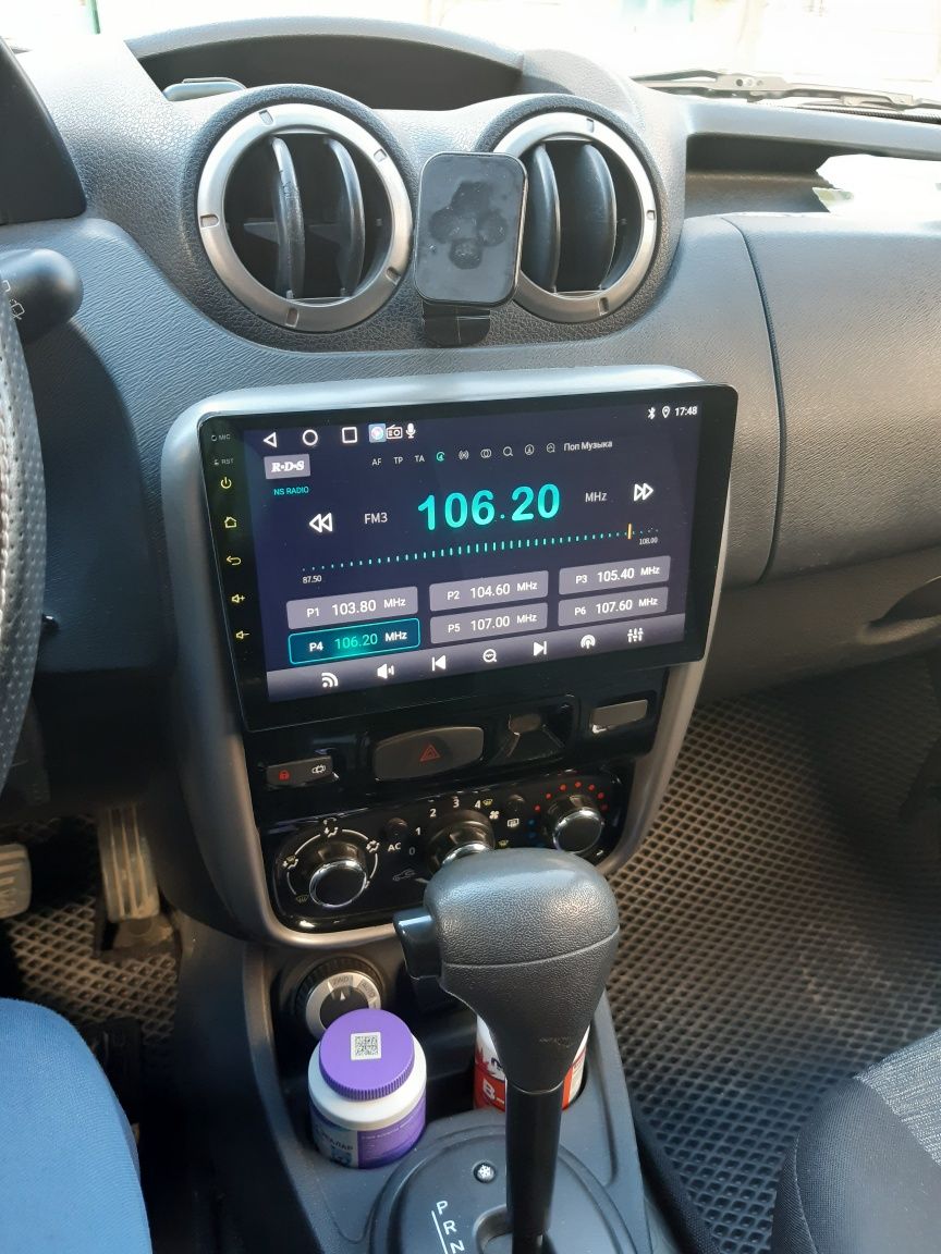 Продаётся автомобиль Рено Дастер