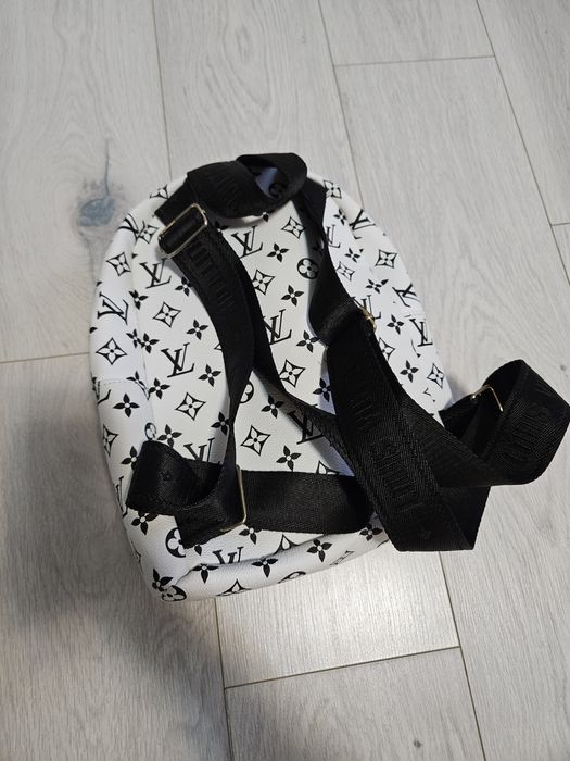 Ghiozdan dama elegant - model inspirat de Louis Vuitton