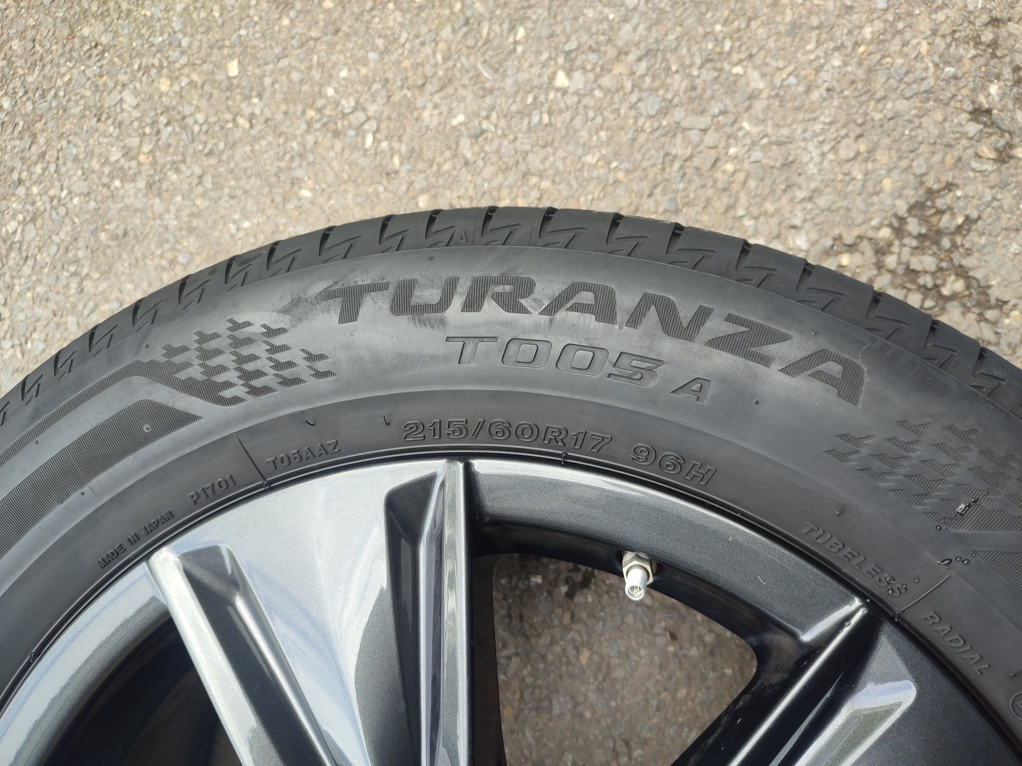 215/60/17" 4бр Bridgestone turanza 005a,dot0919,6mm