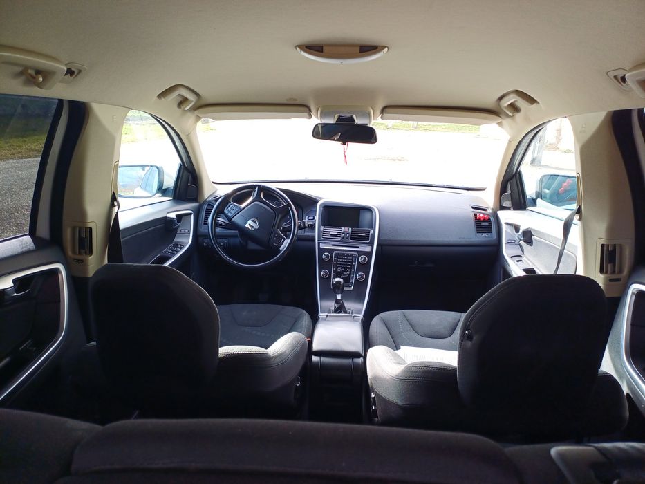 Volvo xc 60 din anul 2011