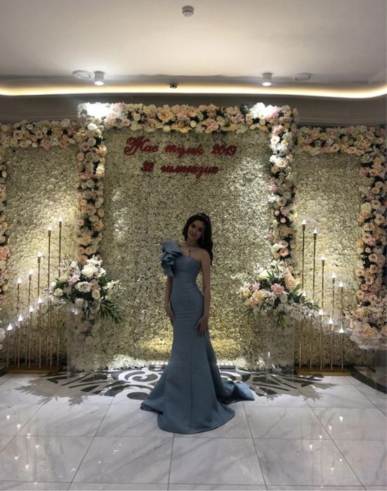 Вечернее платье