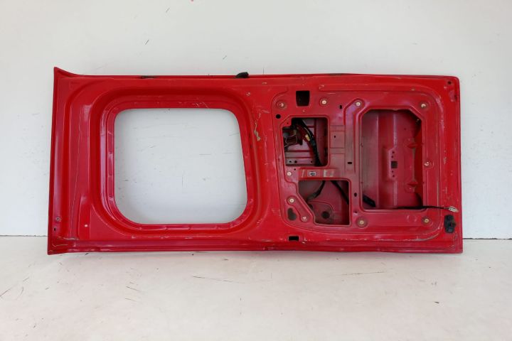 Usa Batanta stanga spate Nissan Primastar  seria