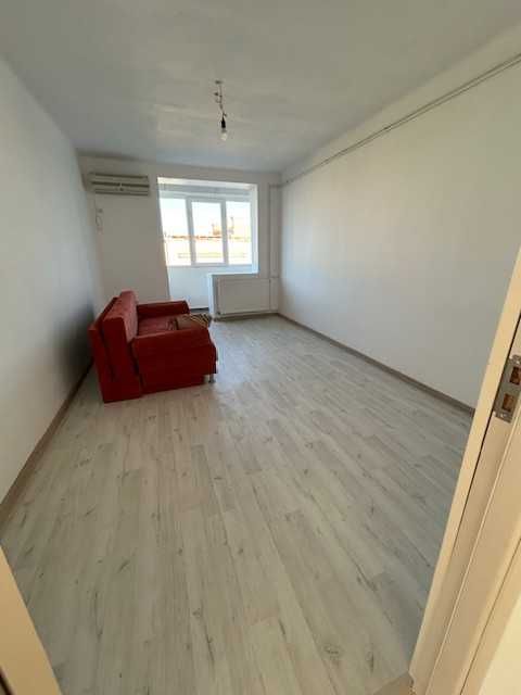 Vand apartament ultracentral 120.000 euro