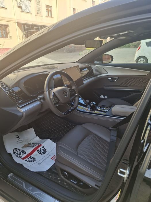 byd han  2023 yil 605km