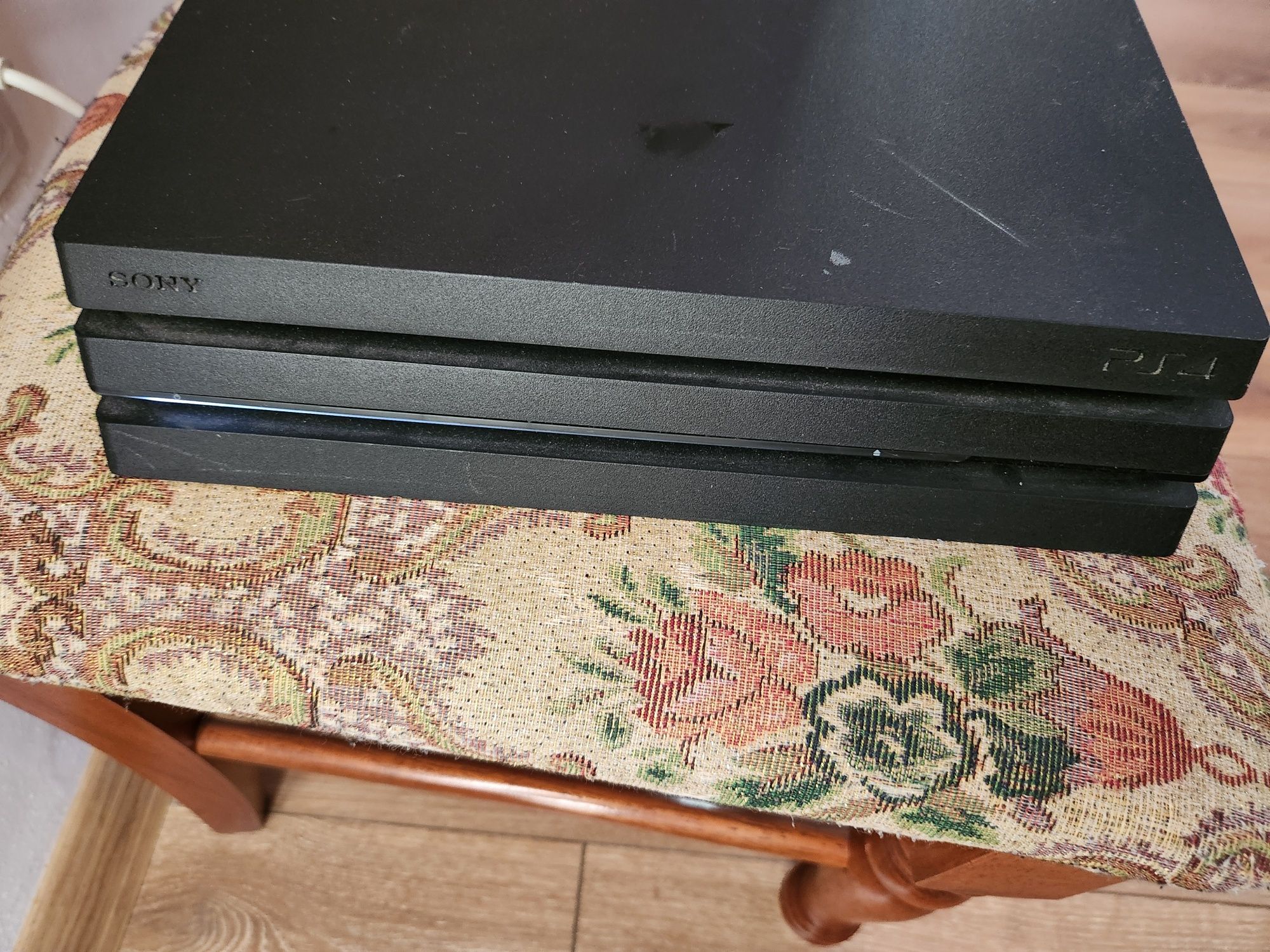Playstation Pro 1 TB