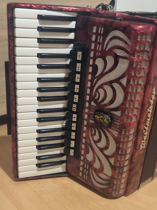 Акордеон Weltmeister