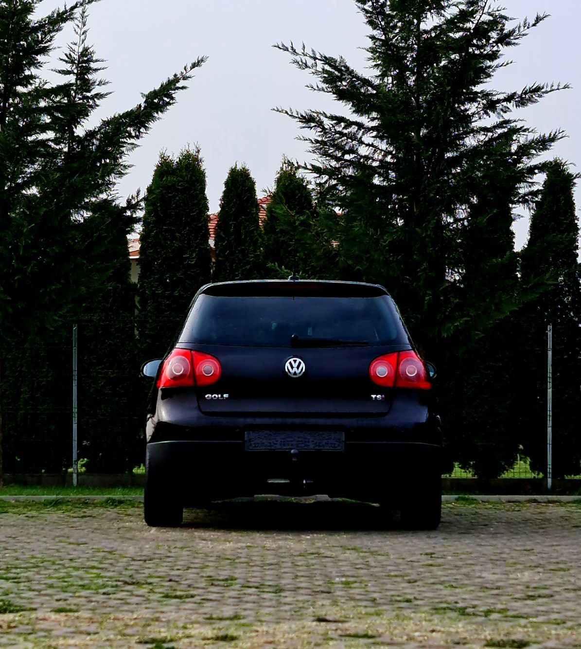 Volkswagen Golf negru,1.4 benzina,122cp,2009,recent adus din Germania