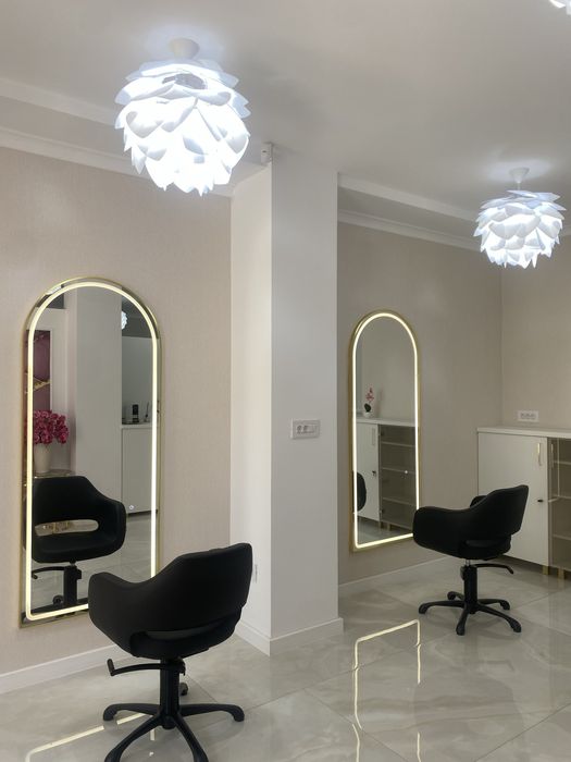 Inchiriez post coafor