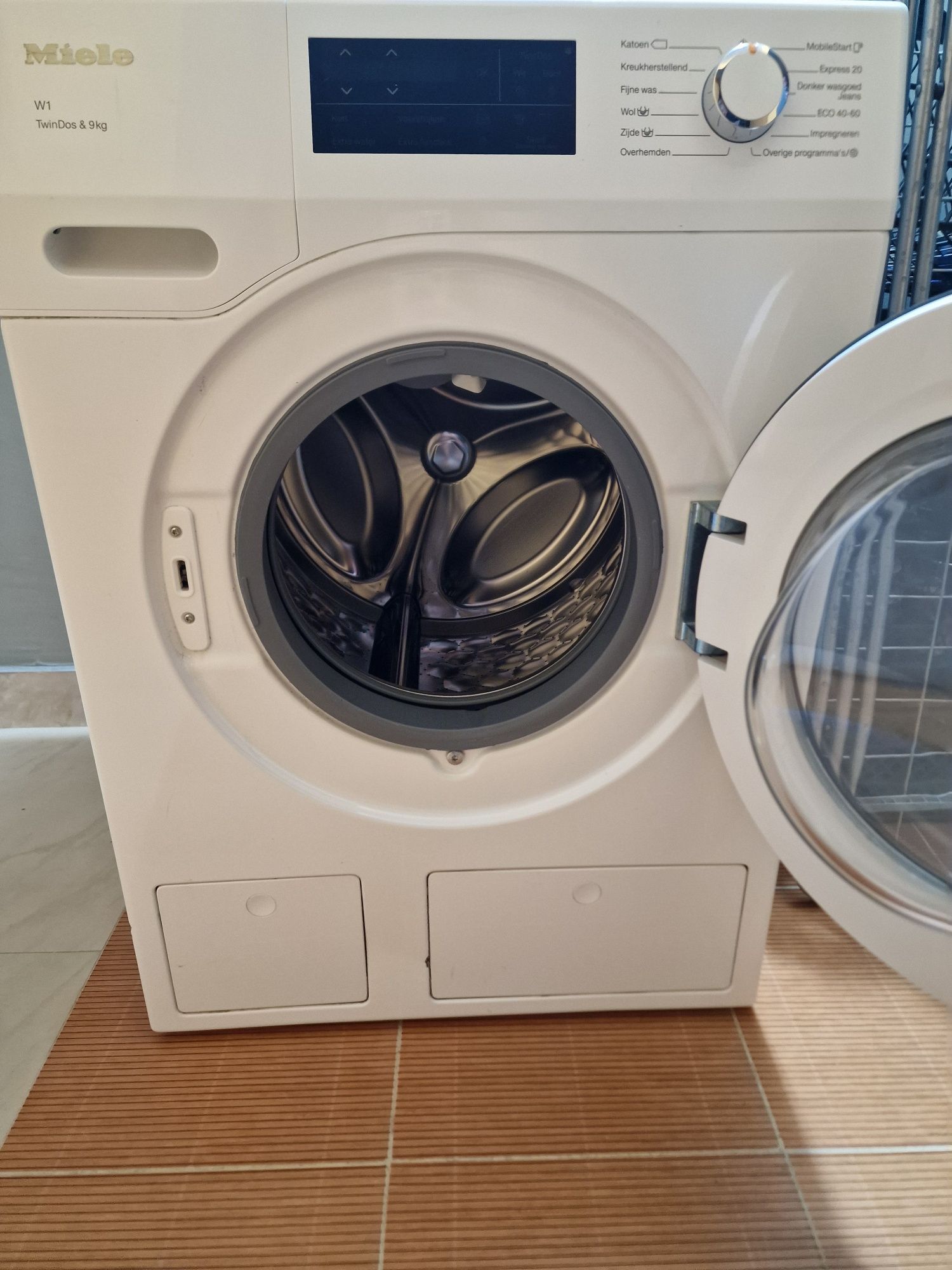 Пералня Miele W1 Twin dos 9 kg.