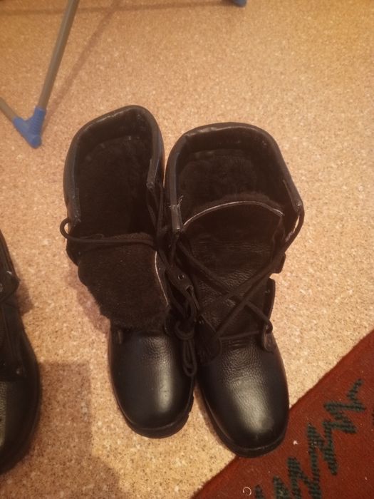 Берцы продам зимний и летний