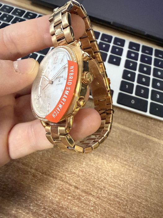 Ceas Fossil hybrid pentru dama / Nou |