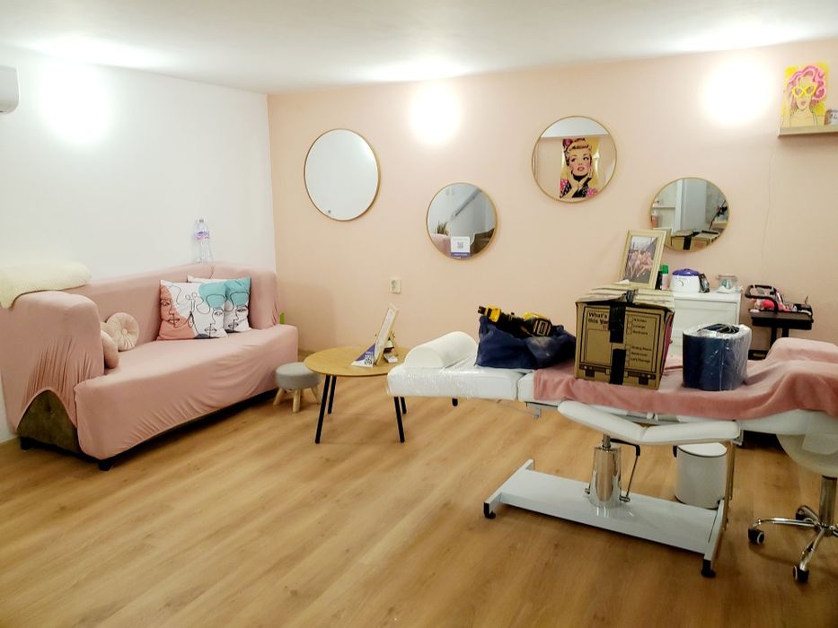 Дава се под наем Офис в Пазарджик, Център - 50 кв.м за 255 € - Снимка #11