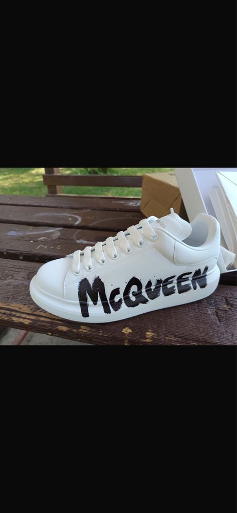 Pantofi alexander mcqueen grafiti
