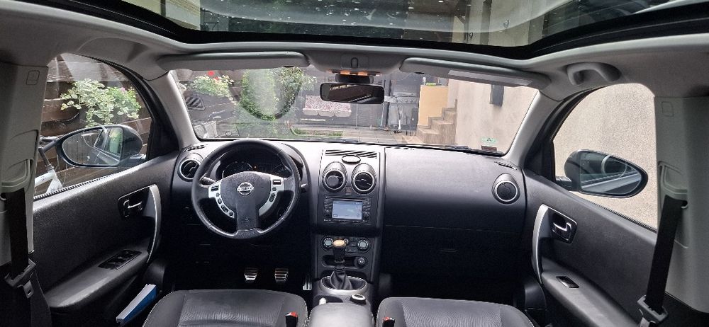 Nissan Qashqai 4×4, 2.0 diesel, înmatriculat în RO