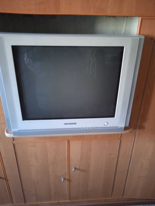 Телевизор SAMSUNG