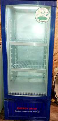 Продам холодильник витриный